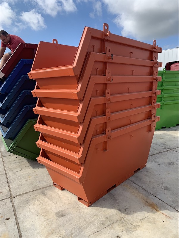 Alles over de veelzijdige kuub container: een essentieel logistiek instrument